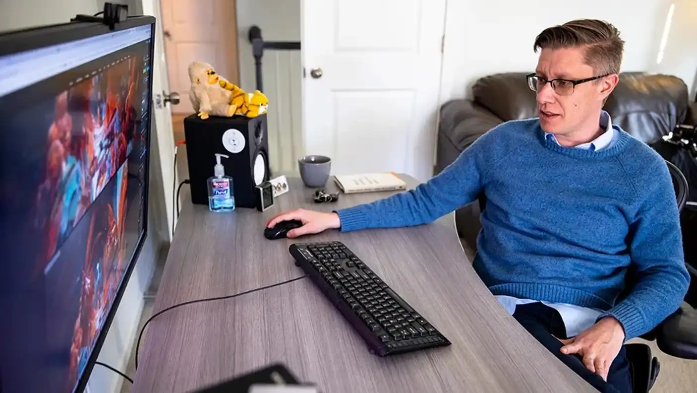 Beeple ซึ่งมีรายได้ 69 ล้านดอลลาร์จาก NFT เมื่อสี่ปีก่อน ยังคงสร้างรายได้